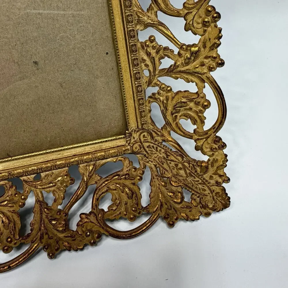 Vintage Gold Brass Filigree Leaf Floral Ornate Picture Frame 11x14